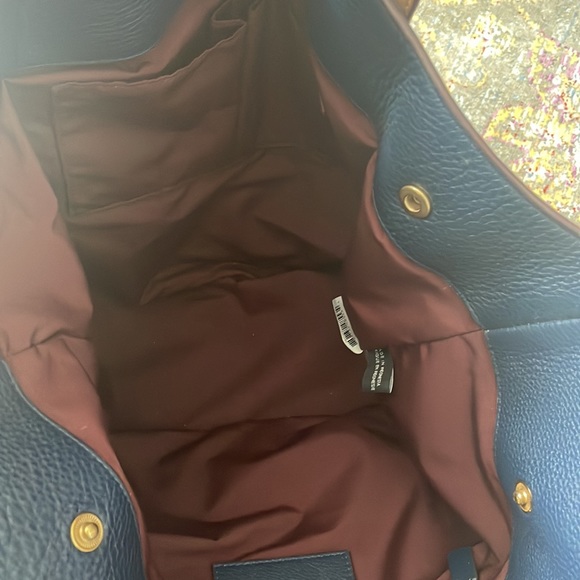 Marc Jacob’s Cross Body - Picture 7 of 8